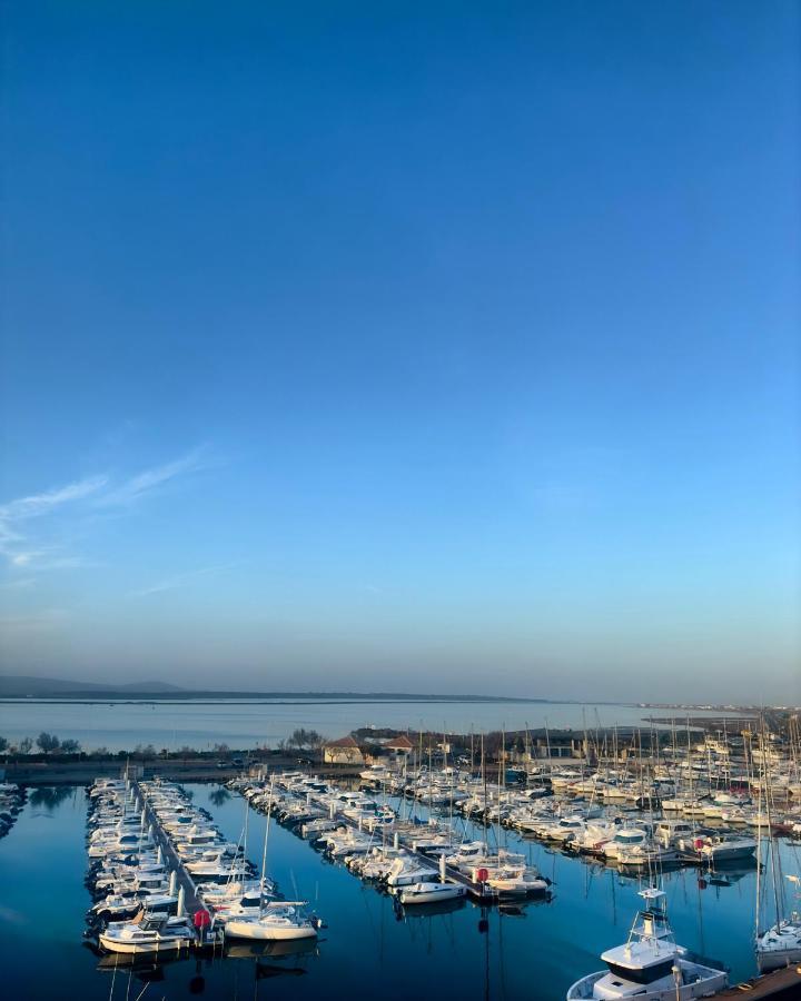 La Sirene - Loft Moderne Et Lumineux Avec Vue Panoramique Sur Mer Mediterranee Et Port De Plaisance Frontignan Eksteriør bilde